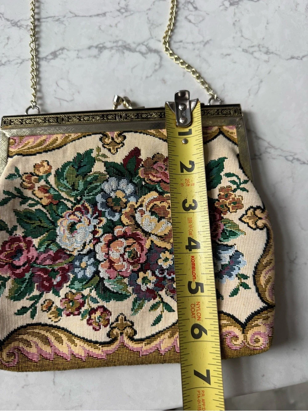 Vintage 60’s Floral Needlepoint Tapestry Purse Gold Kiss Lock made in Hong Kong